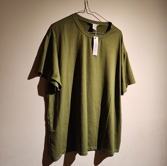 Capella  Apparel Oversize Basic Short Sleeve Crew Neck T-shirt - Picture 3 of 8
